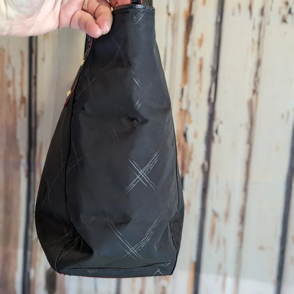 Vera Bradley Tote - Picture 11 of 16